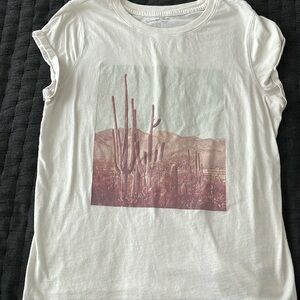 L Universal Threads Cactus Graphic Tee